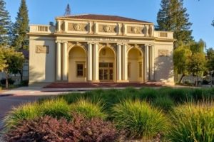 CAMPBELL OFFICE PHOTO SPRING